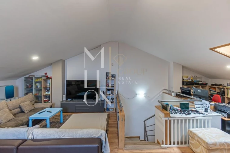 Moradia T4 para Venda em Serzedo e Perosinho Foto 37