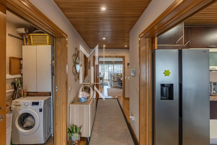 Moradia T4 para Venda em Serzedo e Perosinho Foto 10