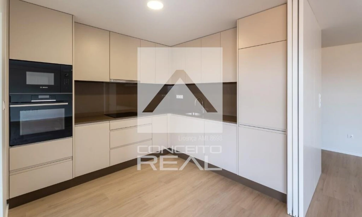 Apartamento T3 para Venda em Santa Marinha e São Pedro da Afurada Foto 2