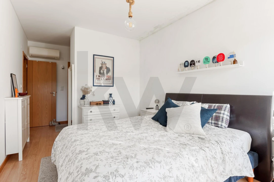 Apartamento T2 para Venda em Santa Clara Foto 16