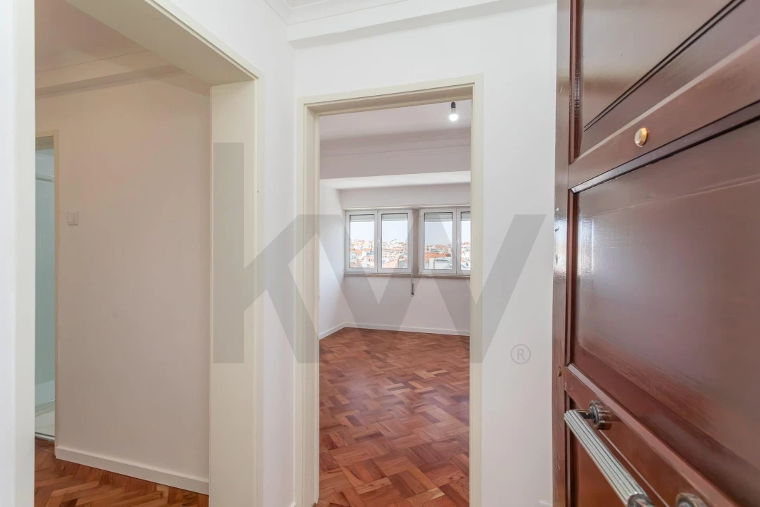 Apartamento T3 para Arrendamento em Arroios Foto 35