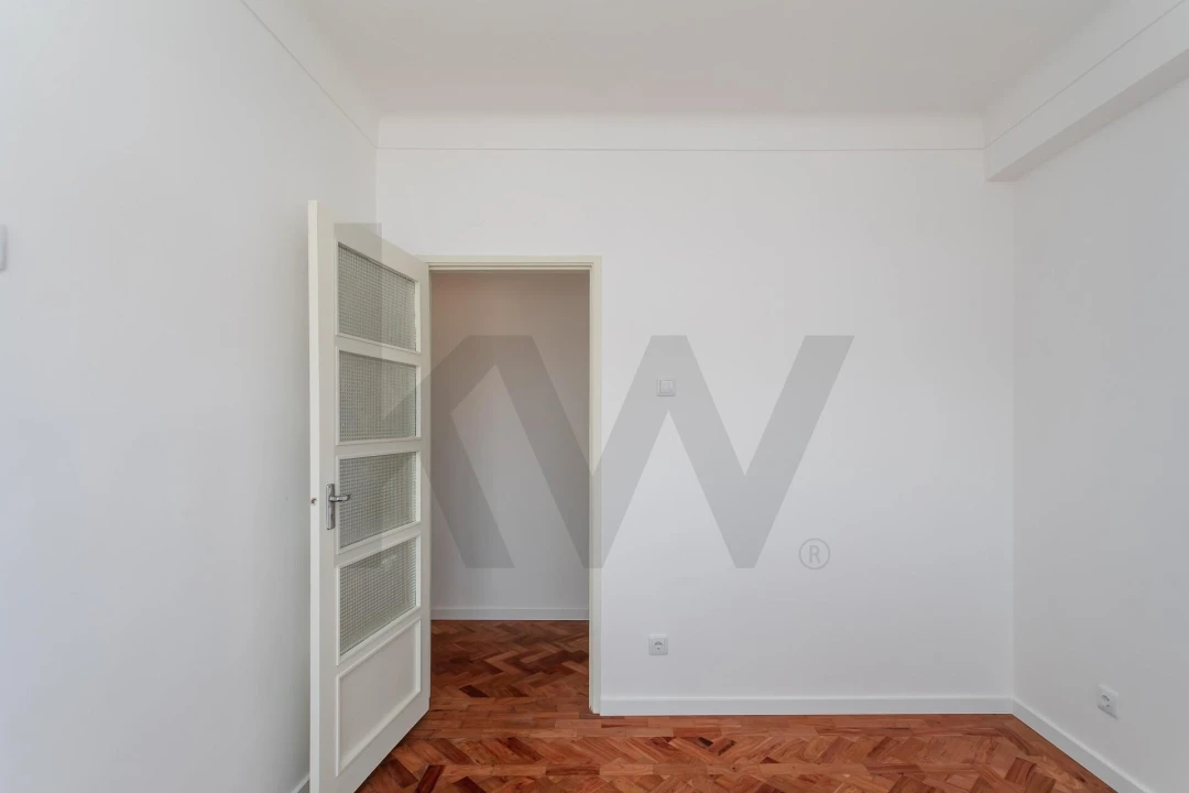 Apartamento T3 para Arrendamento em Arroios Foto 19