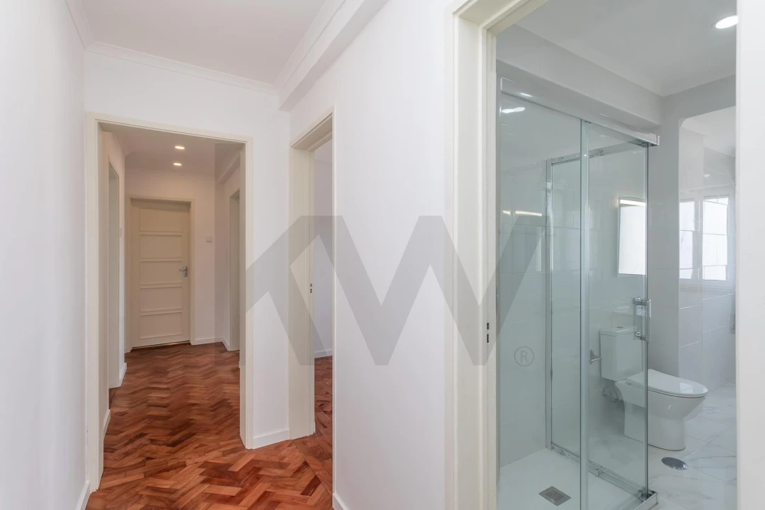 Apartamento T3 para Arrendamento em Arroios Foto 7