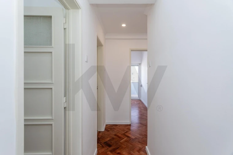 Apartamento T3 para Arrendamento em Arroios Foto 33