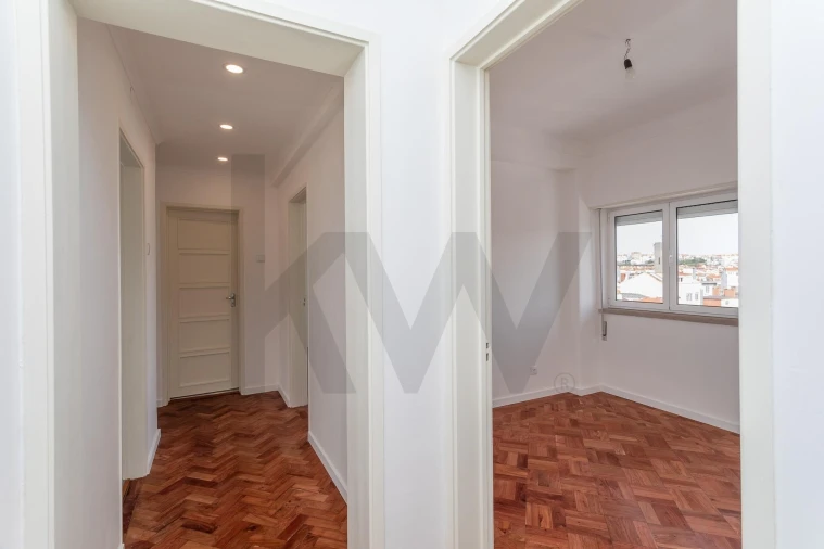 Apartamento T3 para Arrendamento em Arroios Foto 14