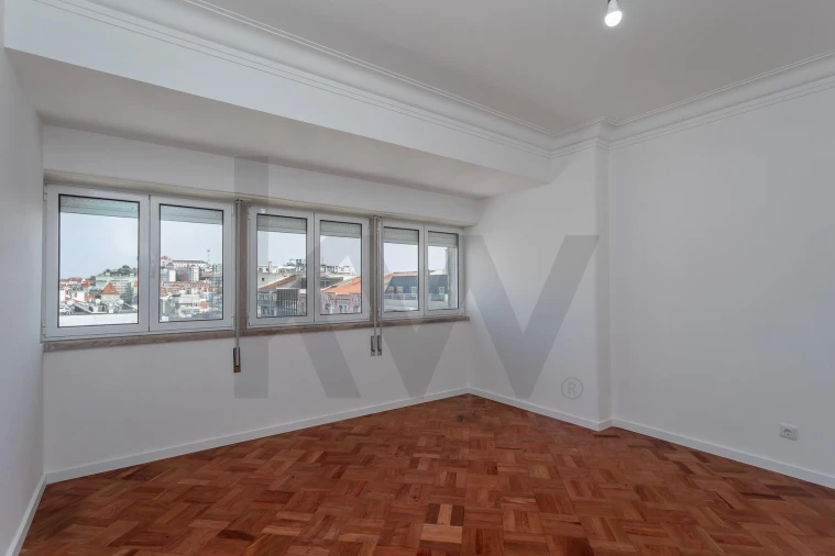 Apartamento T3 para Arrendamento em Arroios Foto 4