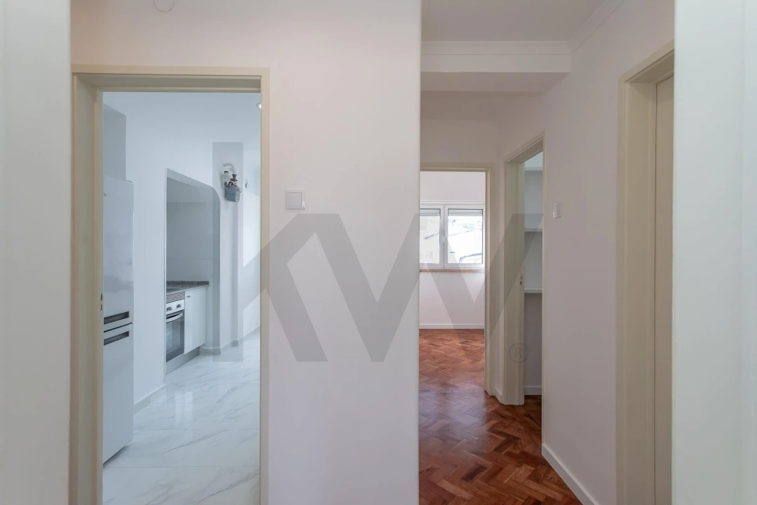 Apartamento T3 para Arrendamento em Arroios Foto 10