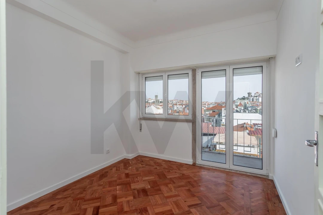 Apartamento T3 para Arrendamento em Arroios Foto 15