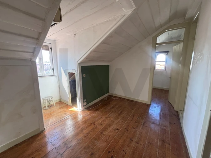 Apartamento T1 para Venda em Santa Maria Maior Foto 4