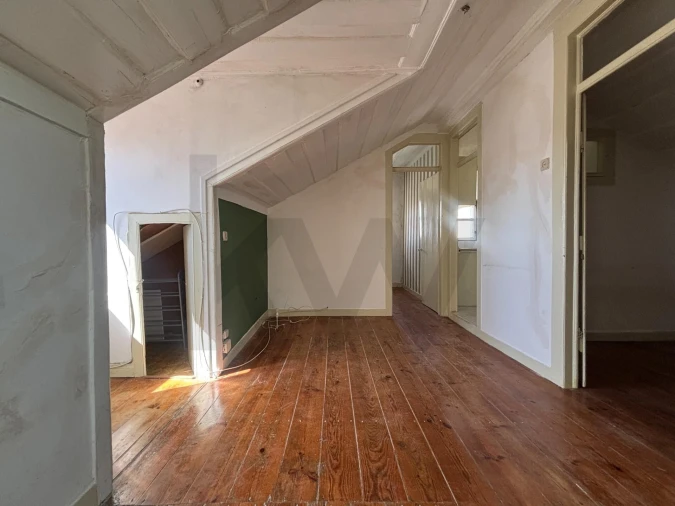 Apartamento T1 para Venda em Santa Maria Maior Foto 3