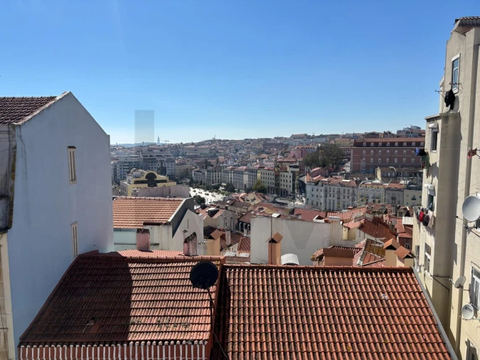 Apartamento T1 para Venda em Santa Maria Maior Foto 2