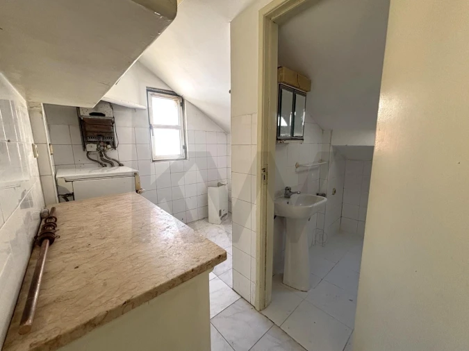 Apartamento T1 para Venda em Santa Maria Maior Foto 7
