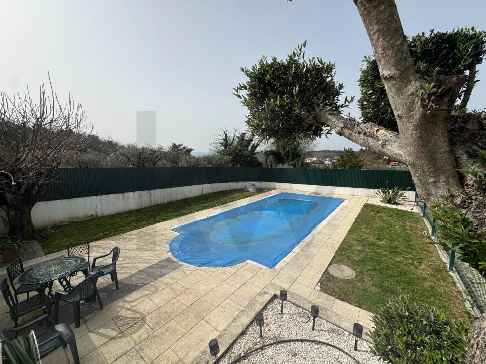 Moradia T4 para Venda em Repeses e São Salvador Foto 45