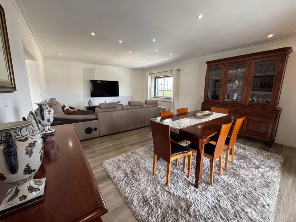 Moradia T4 para Venda em Repeses e São Salvador Foto 8