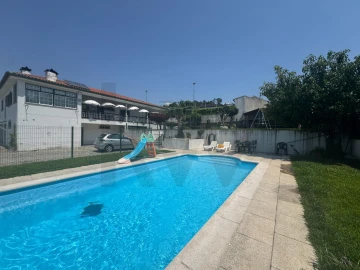 Moradia T4 para Venda em Viseu