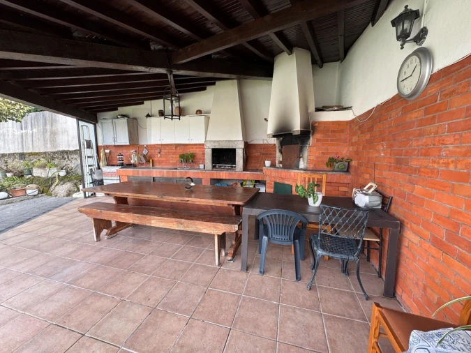 Moradia T4 para Venda em Repeses e São Salvador Foto 37