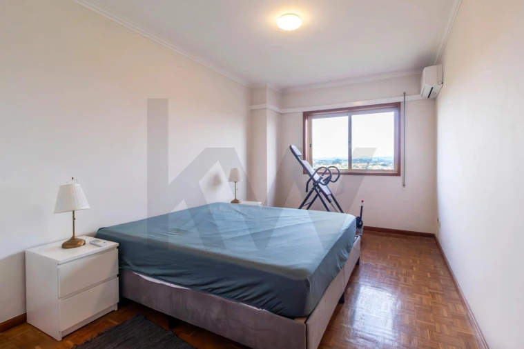 Apartamento T2 para Venda em Vilar de Andorinho Foto 22