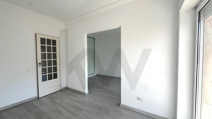 Apartamento T2 para Arrendamento em Arroios Foto 11