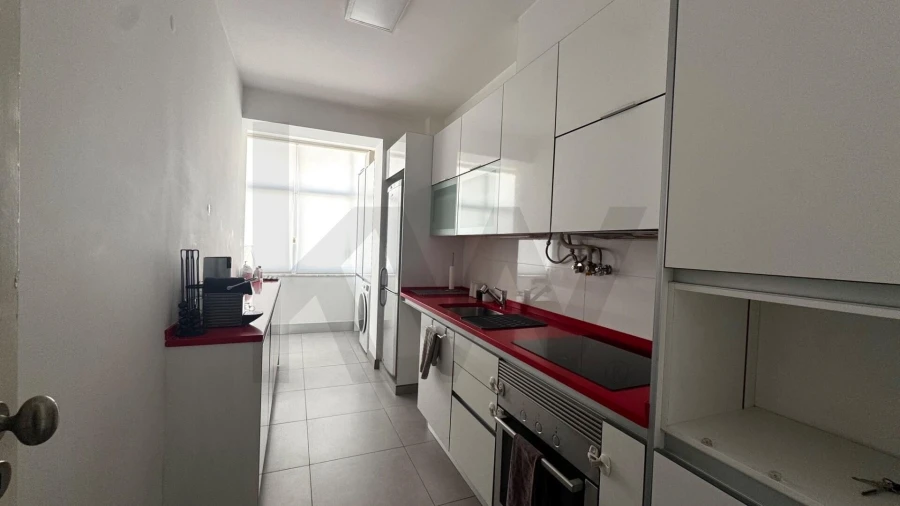 Apartamento T2 para Arrendamento em Arroios Foto 12