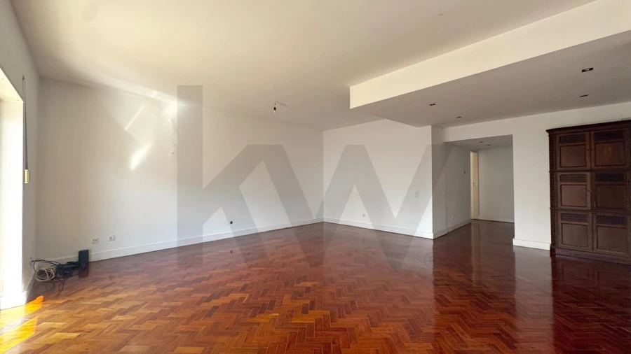 Apartamento T2 para Arrendamento em Arroios Foto 6