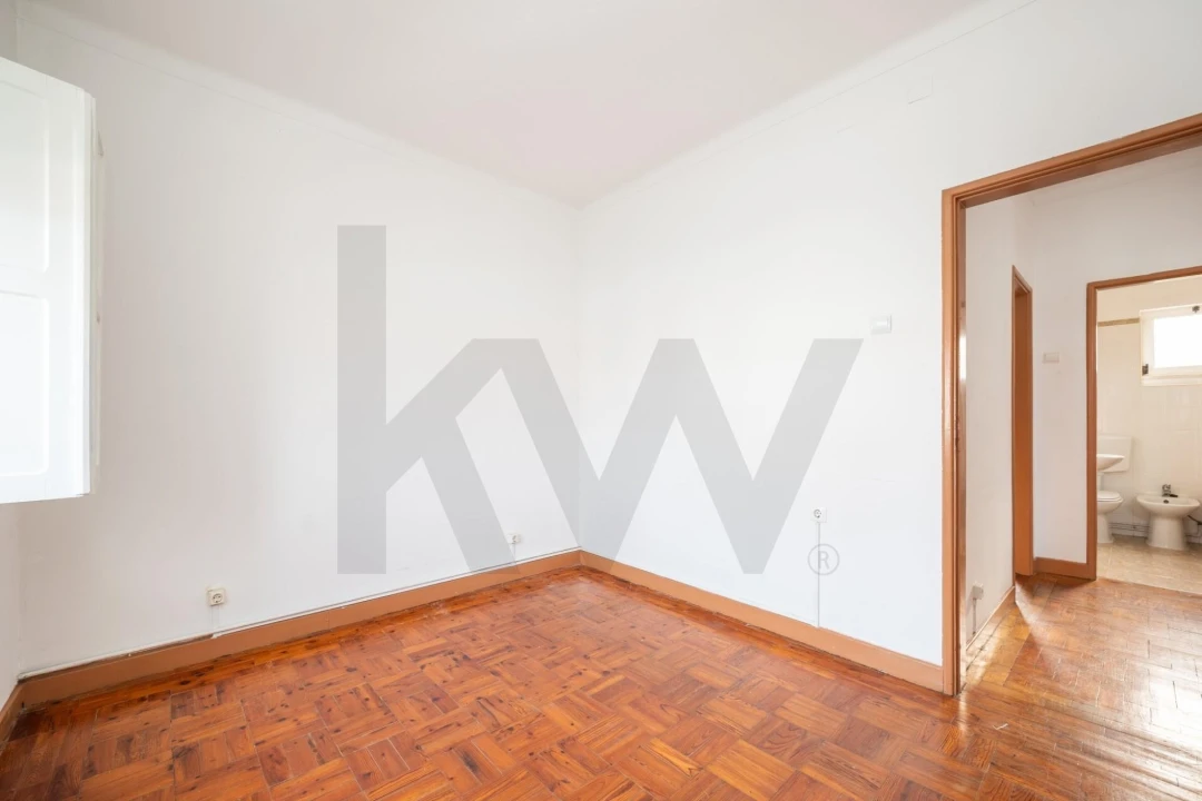 Apartamento T2 para Venda em Eiras e São Paulo de Frades Foto 11