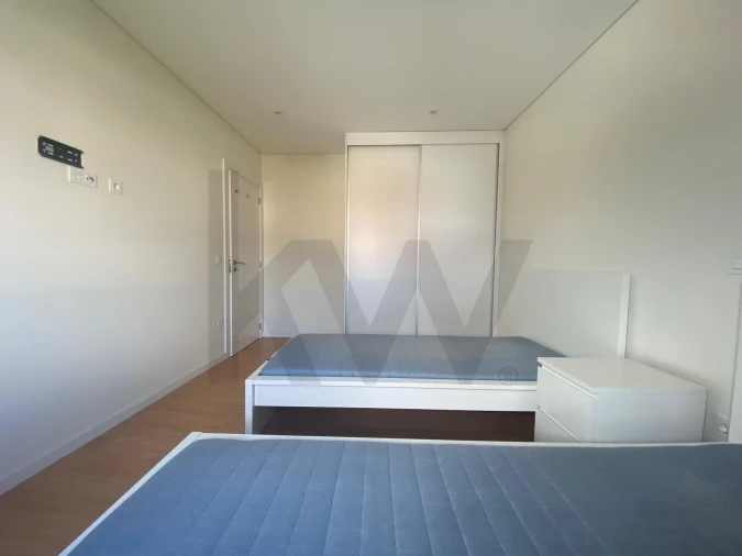 Apartamento T2 para Arrendamento em Ramalde Foto 20