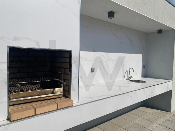 Apartamento T2 para Arrendamento em Ramalde Foto 23