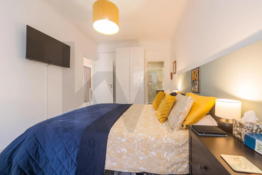 Apartamento T3 para Venda em Massamá e Monte Abraão Foto 31