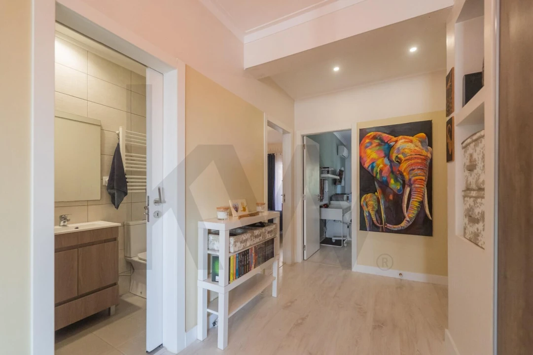 Apartamento T3 para Venda em Massamá e Monte Abraão Foto 26