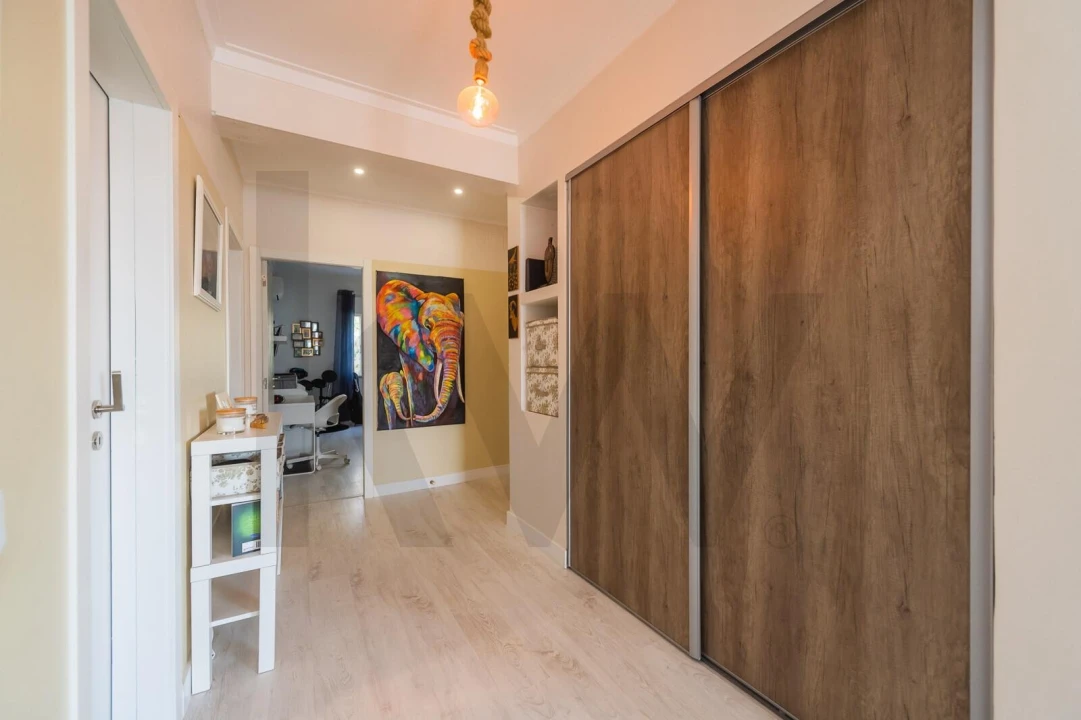 Apartamento T3 para Venda em Massamá e Monte Abraão Foto 21