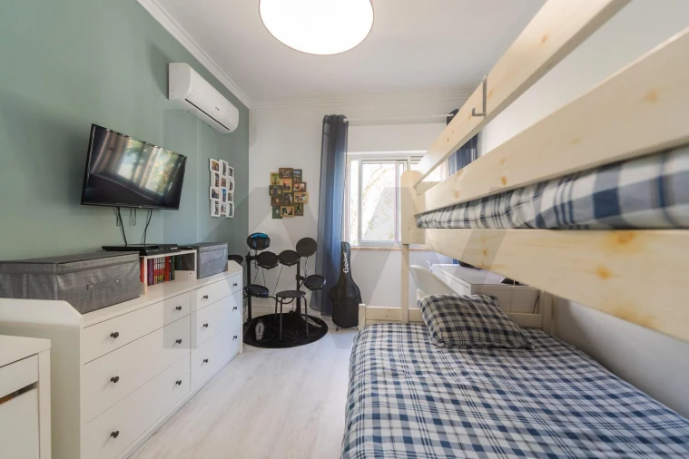 Apartamento T3 para Venda em Massamá e Monte Abraão Foto 38