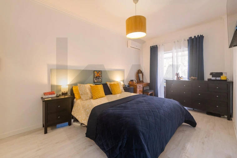 Apartamento T3 para Venda em Massamá e Monte Abraão Foto 28