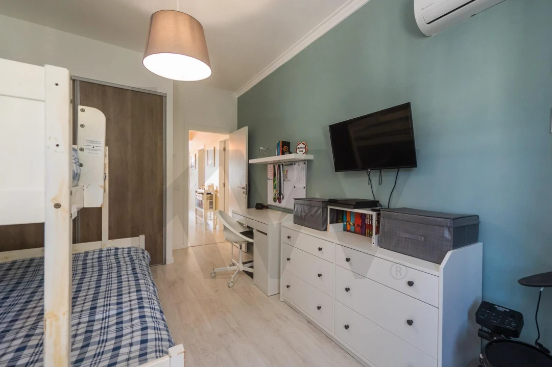 Apartamento T3 para Venda em Massamá e Monte Abraão Foto 39