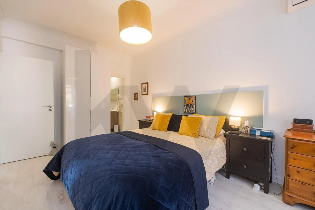 Apartamento T3 para Venda em Massamá e Monte Abraão Foto 30