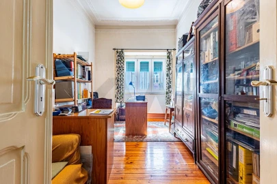 Apartamento T4 para Venda em Arroios