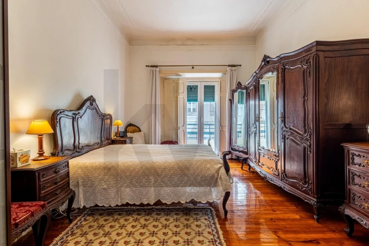 Apartamento T4 para Venda em Arroios Foto 13