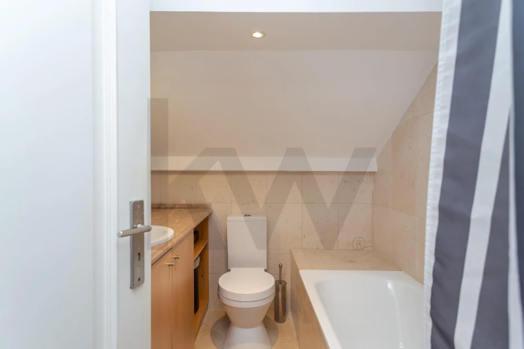 Apartamento T1 para Arrendamento em Estrela Foto 29