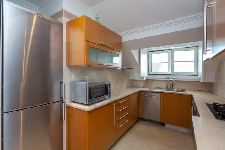 Apartamento T1 para Arrendamento em Estrela Foto 9