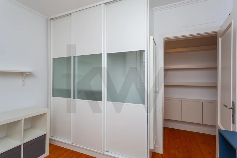 Apartamento T1 para Arrendamento em Estrela Foto 19