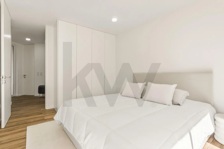 Moradia T2 para Venda em Romariz Foto 21