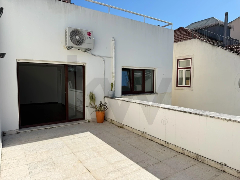 Apartamento T2 para Arrendamento em Estrela Foto 32