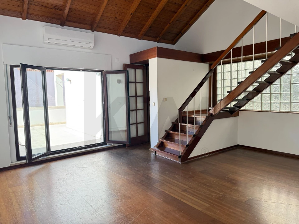 Apartamento T2 para Arrendamento em Estrela Foto 25