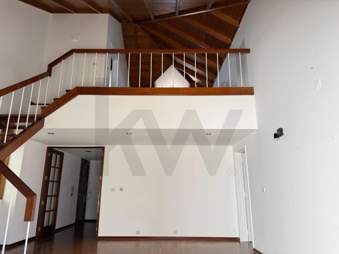 Apartamento T2 para Arrendamento em Estrela Foto 23