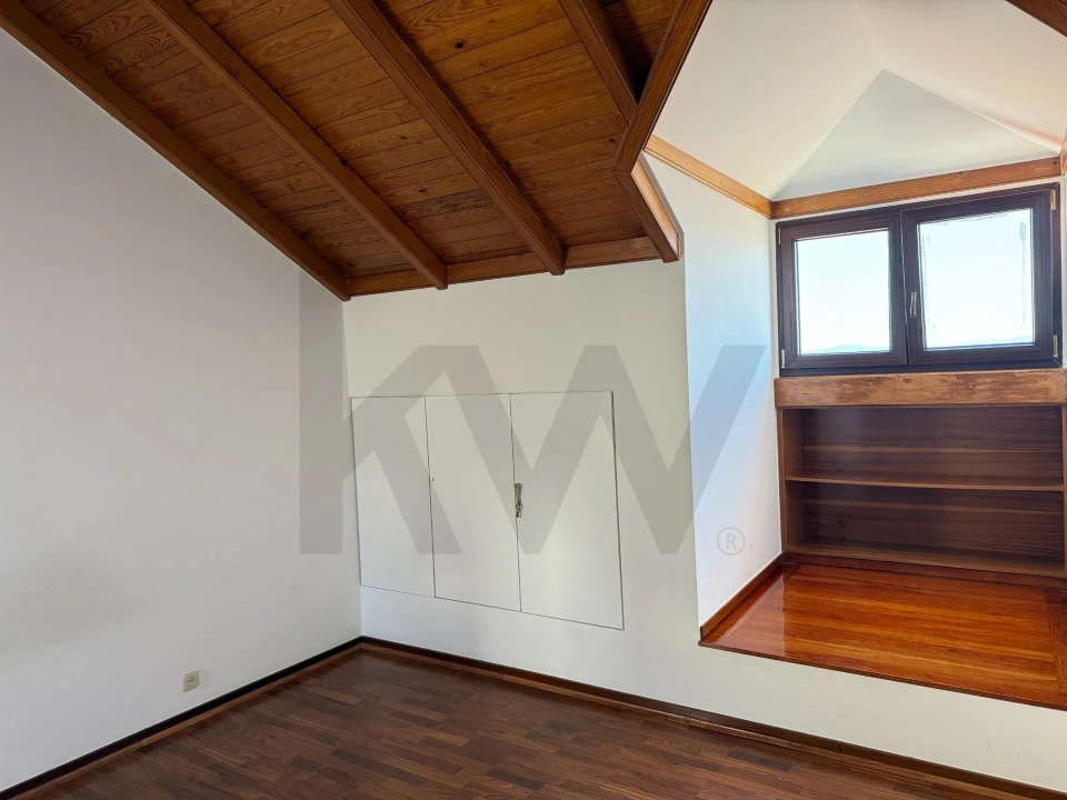 Apartamento T2 para Arrendamento em Estrela Foto 19