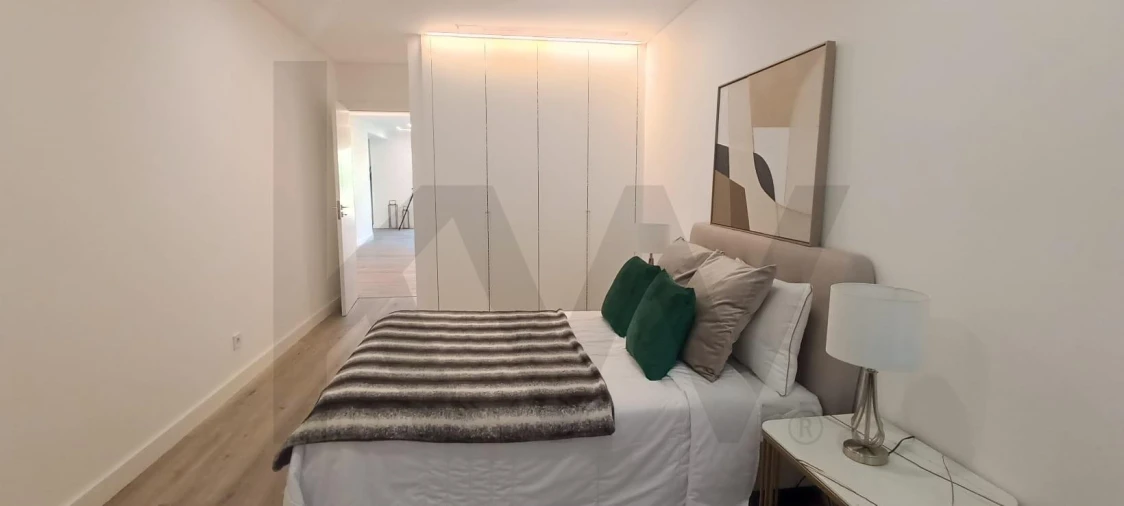 Apartamento T2 para Venda em Benfica Foto 5