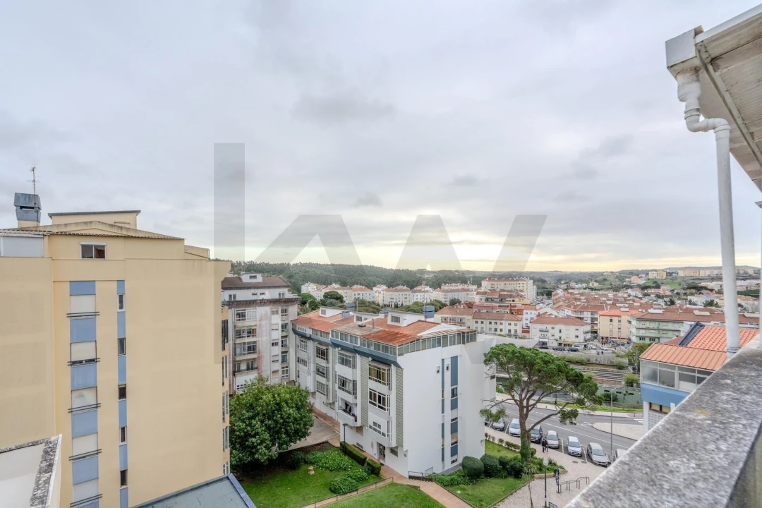 Apartamento T2 para Venda em Rio de Mouro Foto 46