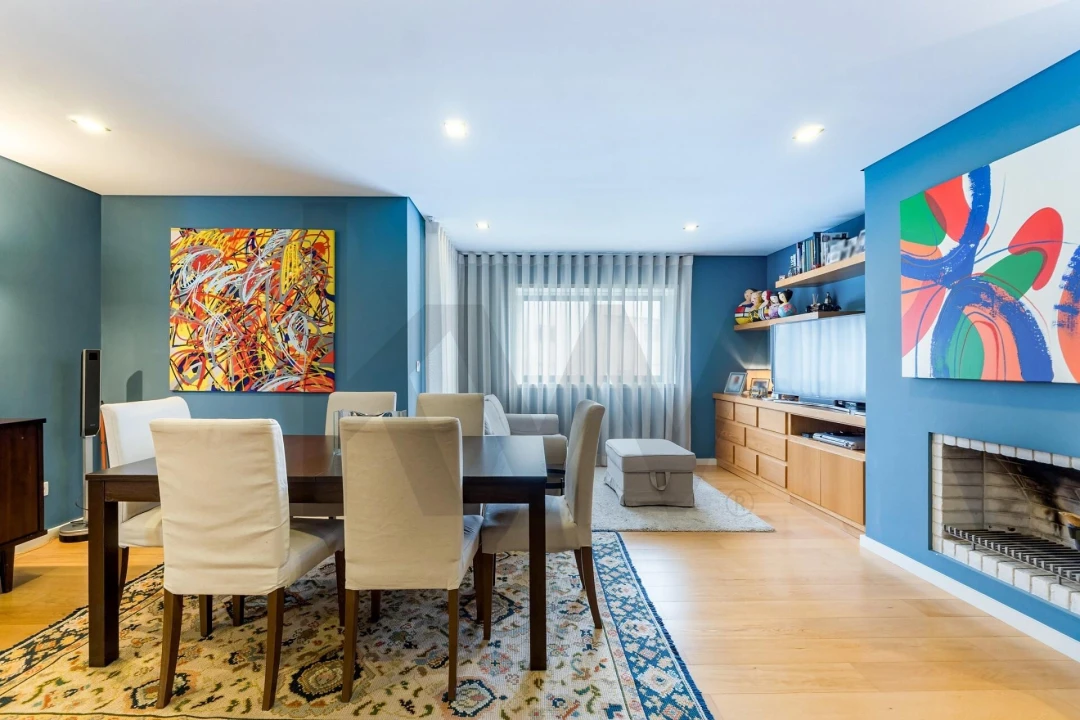 Apartamento T4 para Venda em Aldoar, Foz do Douro e Nevogilde Foto 2