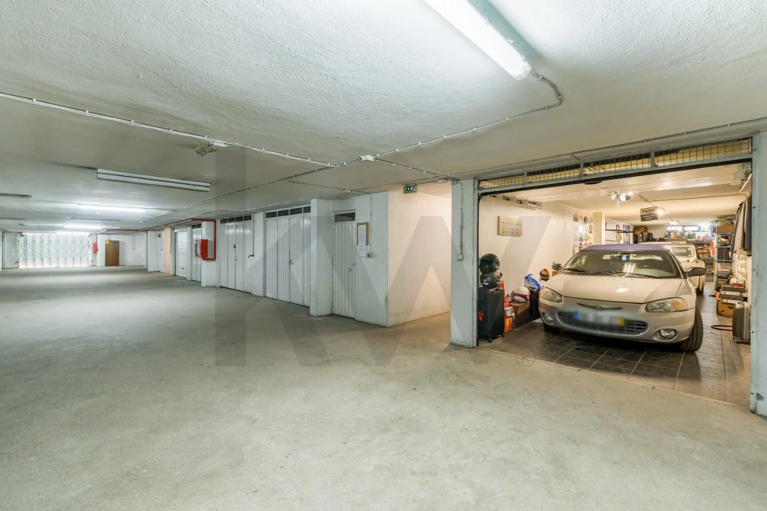 Apartamento T4 para Venda em Aldoar, Foz do Douro e Nevogilde Foto 24