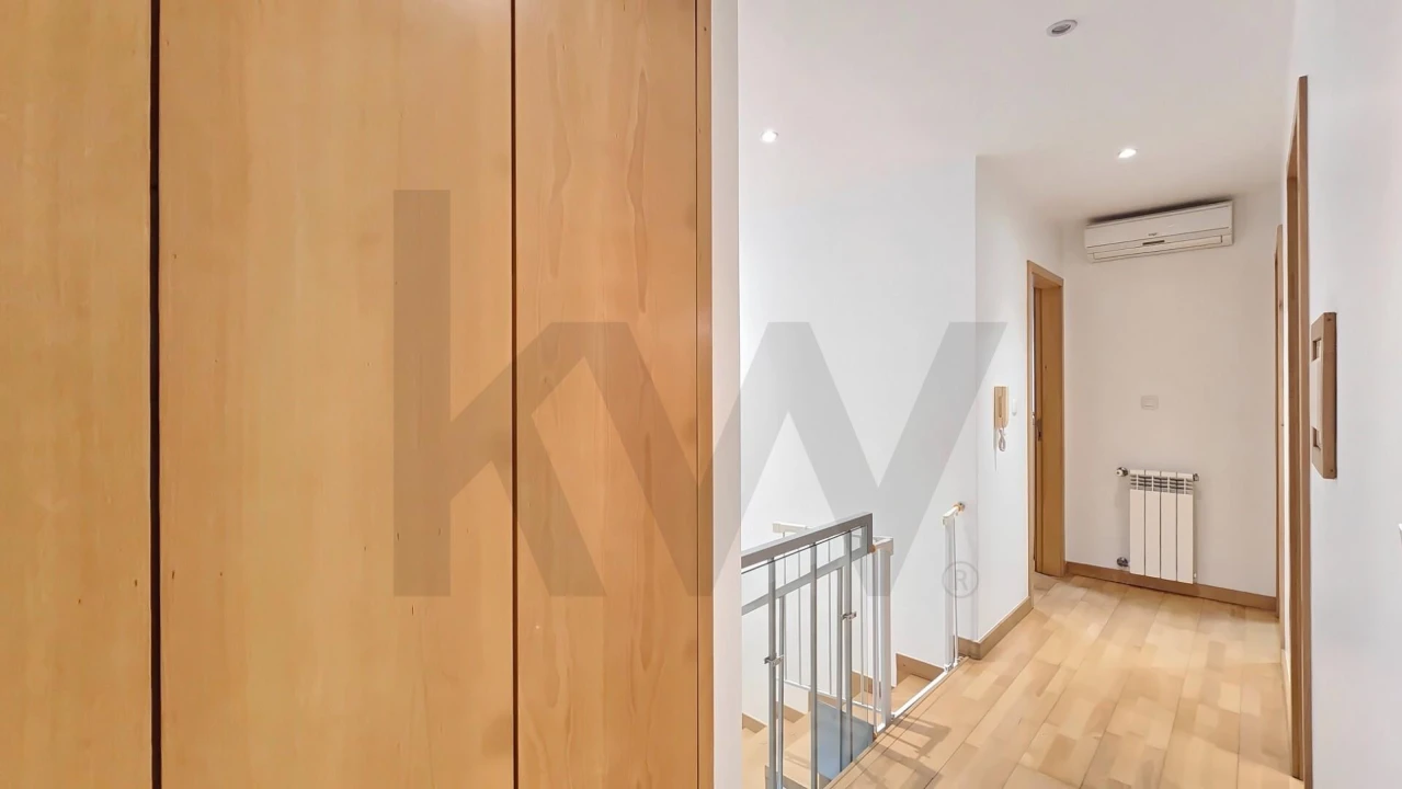 Moradia T4 para Venda em Santa Joana Foto 40