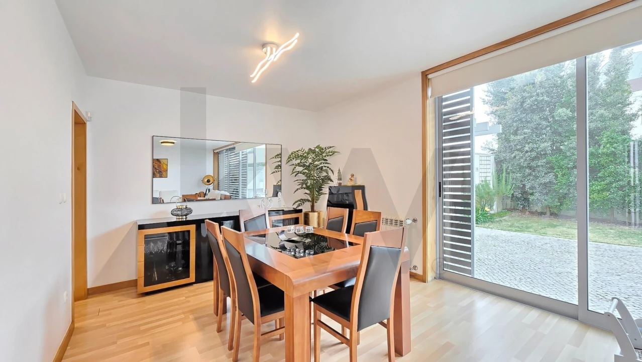 Moradia T4 para Venda em Santa Joana Foto 31